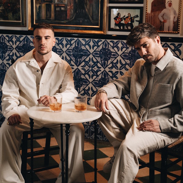 Antony Z Pablo Alborán Besos Dorados