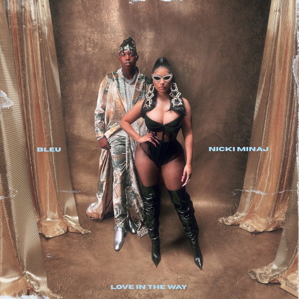 Blue y Nicki Minaj 1