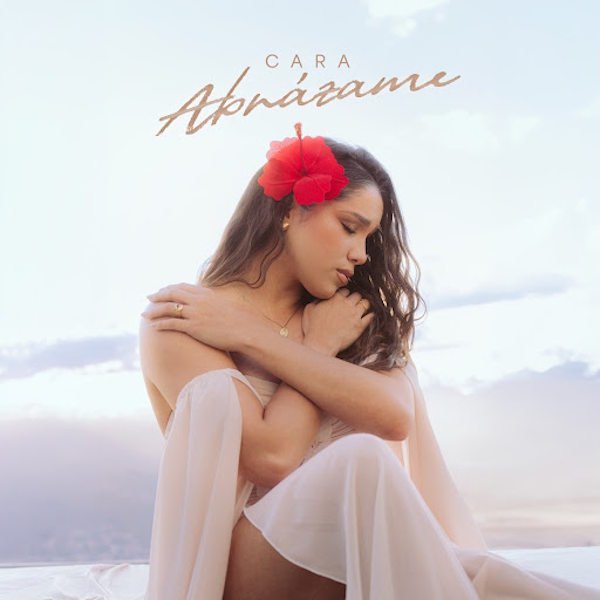 Cara convierte la vulnerabilidad en refugio con su nuevo single “Abrázame”