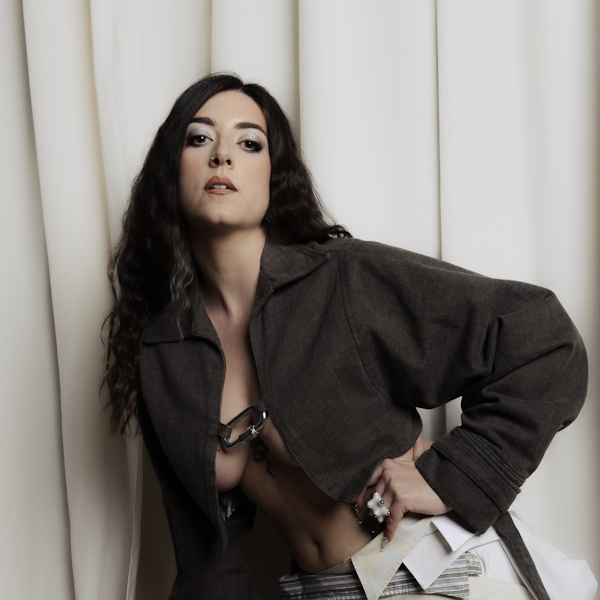 Eva Calyza Divino clvb