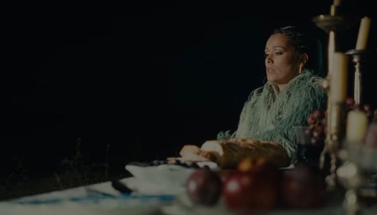 Isabel Aaiún presenta "De Mil Amores", una historia de amor, perdón y segundas oportunidades