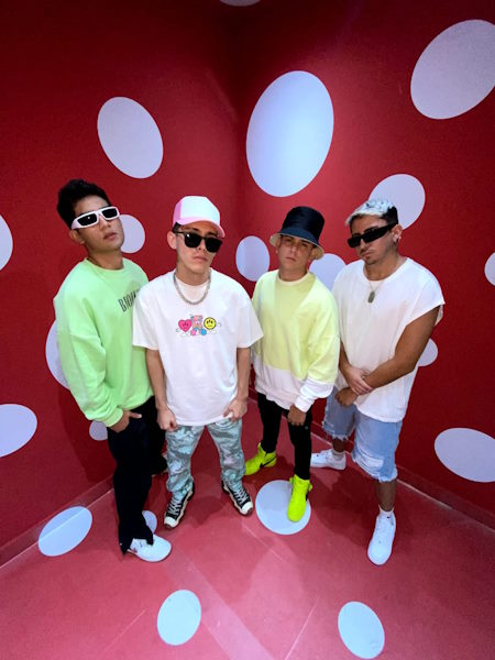 Los Nenes 001