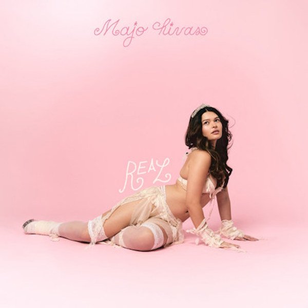 Majo Rivas estrena "Fue real?", una canción sobre el desamor, las promesas rotas y todo lo que quedó pendiente