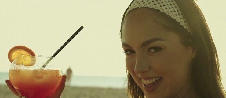 María Parrado estrena "Vida de Turista": la madurez y la ligereza de un pop que invita a disfrutar del viaje sin prisas