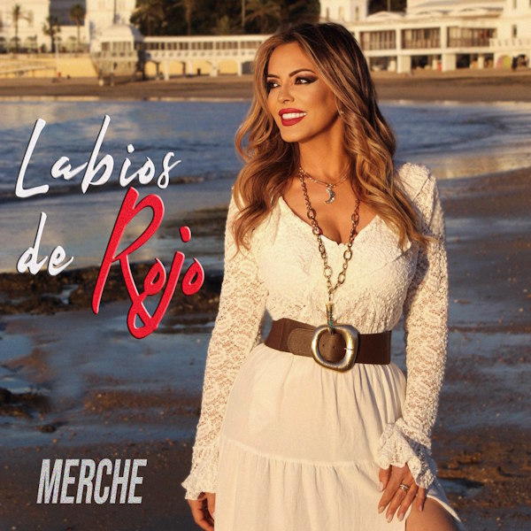 Merche Labios de rojo