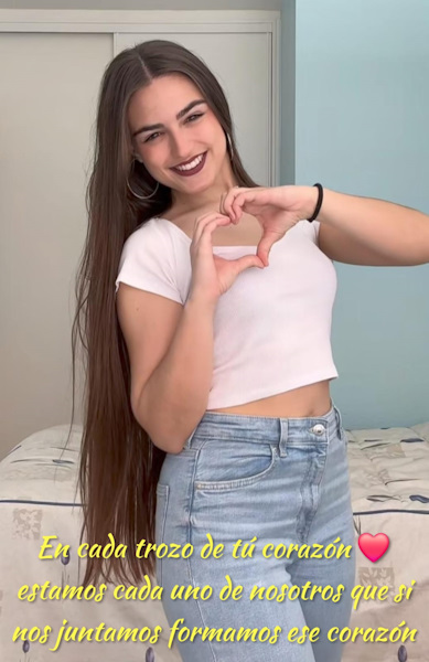 Rocio reverte Fans