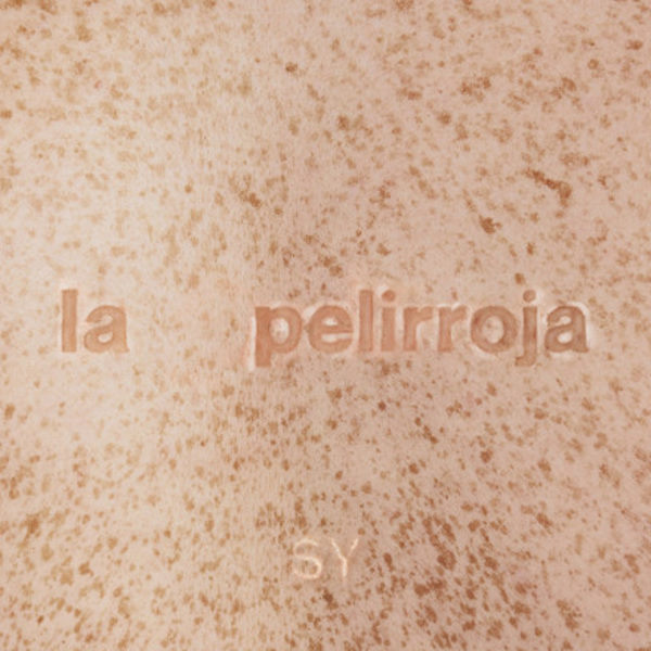 Sebastián Yatra la pelirroja